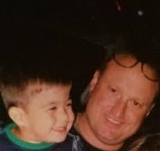 Ellen Ohl's Instagram, Twitter & Facebook