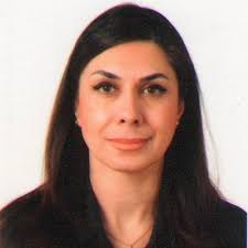 خدا کند انگورها برسند جهان مست شود تلوتلو بخورند خیابان‌ها به شانه‌ی هم  بزنند رئیس‌جمهورها و گداها مرزها مست شوند و محمّد علی بعد از ۱۷ سال مادرش  را ببیند و آمنه