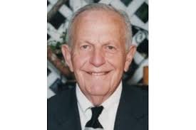 Harold Komar Obituary (1922