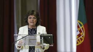Elisa ferreira revelou no parlamento europeu que manifestou à presidente eleita da comissão o meu marido é professor universitário, é economista, e tem trabalhado há 3 anos numa das. Elisa Ferreira Diz Que Ficou Surpreendida Com Polemica De Conflito De Interesses Com O Marido Tvi24