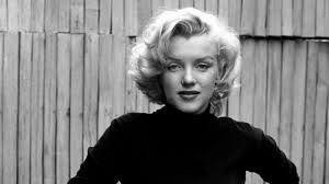 Judge rules Marilyn Monroe's famous 'Last Sitting' photos belong to  photographer's heirs - ABC News