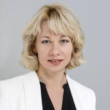 Great conversation at the HTMi Hotel and Tourism Management Institute  Switzerland conference with Robert Richardson, FIH MI, CEO of the Institute  of Hospitality, about the critical role of…