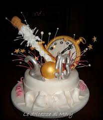 Il cenone di capodanno è già molto sostanzioso di per sé e considerando che allo scoccare della mezzanotte ci aspettano. Torta Capodanno Idee Di Cake Design Per Festeggiare L Anno Nuovo