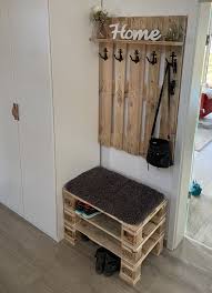 Normalerweise werden kupferrohre durch löten. Diy Garderobe Aus Paletten Paletten Garderobe Garderobe Selber Bauen Diy Palettenmobel