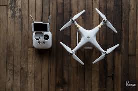 Leur utilisation nécessitera un brevet de pilotage. Dans Ma Valise Un Drone La Presse