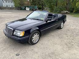 It's the lack of use that has me parting ways with the prettiest car i've had the pleasure of owning. 18k Mile 1995 Mercedes Benz E320 Cabriolet 17 Year Ownership Available For Auction Autohunter Com 1960474