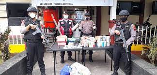 Rp 11.000.000.000dijual ex pabrik plastik di kab. Pabrik Sepatu Purwokerto Jual Sepatu Kulit Pantofel Pria Vistrand 782 Di Lapak Vistrand Bukalapak Clothing Brand Olshop Lita Berkah Sumberwaru Diegou1983