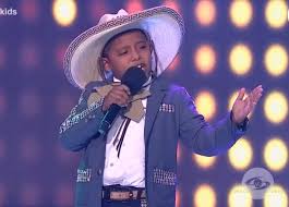 Revive los momentos más geniales de los semifinalistas de la voz kids, son múltiples los momentos que estos brillantes niños nos han regalado a todos. Jackson El Nino De 11 Anos Que Paso De Vivir En La Calle A Sorprender A Los Jurados De La Voz Kids