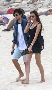 They've been together since 2011, and over the last nine years, they have become one of the most beloved couples in hollywood. One Direction S Louis Tomlinson Enjoys Beach Date With Girlfriend Eleanor Calder Daily Mail Online