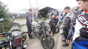 Si vous réussissez votre examen et que vous n'êtes pas titulaire d'un permis de conduire de la classe 5, vous obtiendrez un permis probatoire de la classe 6a, 6b ou 6c. La Fete De La Moto De Mametz N Aura Pas Lieu Non Plus En 2021