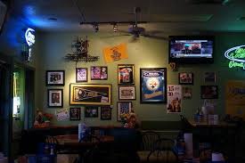 Joe's sports bar and grille, lake tahoe's local favorite sports bar with 25 large screen tvs, over 30 beer choices,. Fort Myers Sports Bars 10best Sport Bar Grill Reviews