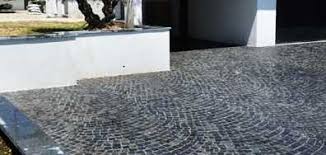 Vous avez un projet de pavage, enrobé ou béton désactivé. Paves Pour Maisons Contemporaines