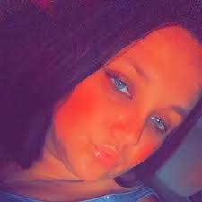 Sharee Robinson's Instagram, Twitter & Facebook