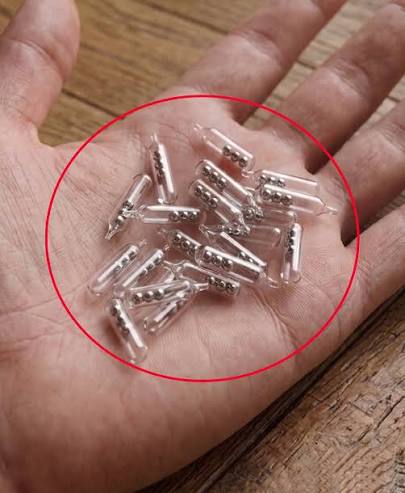I found these strange glass tubes in my late uncle's drawer &mdash; do you know  what they're for?