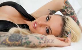 Christy Mack - Free nude pics, galleries & more at Babepedia