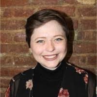 Sara Macy's Instagram, Twitter & Facebook