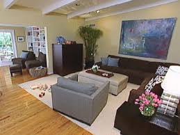 Modern homes are always characterized by sticking only to the needed furniture. Hgtv Gives The Details On Contemporary Decor Hgtv