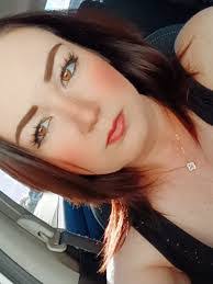 Amber Denham's Instagram, Twitter & Facebook