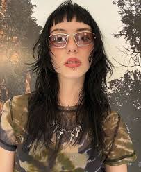 Eva Weinmann (evamariaweinmann)