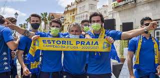 Born 12 july 1977) is a portuguese former footballer who played as a right back, and is the current head coach of efl championship club fulham. Cascais Homenageia Campeoes Do Estoril Praia Camara Municipal De Cascais