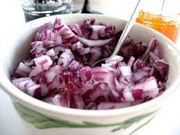 Like onions and hair growth have a positive relationship if you are wondering how to use onions for hair regrowth, simply start eating more of onions. Onion Juice For Hair Growth Rich In Sulphur To Stimulate Hair Follicle Hair Buddha