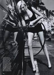 Bowing today virtually, helmut newton: Helmut Newton Photographer Page 30 The Fashion Spot