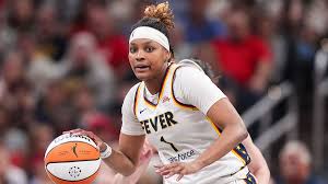 Exclusive: Wings' NaLyssa Smith plans to implement lessons learned from  time with Caitlin Clark, Fever