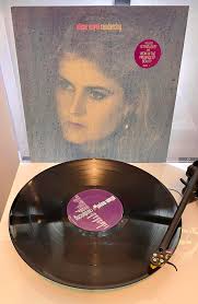 🎯‼️Cynthia Schloss's music is often described as being perfect for slow  dancing or romantic evenings. Her voice is warm and inviting, and her songs  are full of emotion. If you're a fan