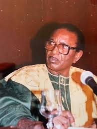 Viviane Chidid et le Djolof Band ont récemment fêté leur 24 ans de présence  sur la scène musicale sénégalaise 🇸🇳. Quels sont les 5 morceaux qui t'ont  le plus marqué sur ces