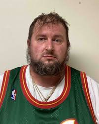 Larry Sluss's Instagram, Twitter & Facebook