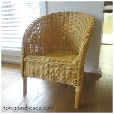 The paint on your old wicker furniture might need to be renewed or maybe you have a piece of unpainted wicker furniture that you want to add color to. How To Paint A Wicker Chair With Chalk Paint Honey Roses