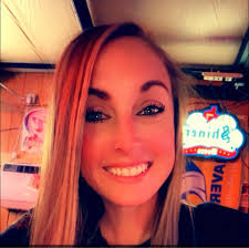 Courtney Blair Esselman (@courtney.esselman)