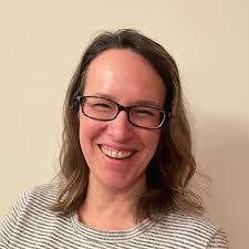 Amanda Cornwell's Instagram, Twitter & Facebook