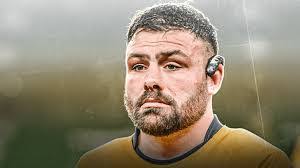 Tammy Lau's Instagram, Twitter & Facebook