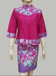 30 model baju batik kombinasi dress gamis polos atasan sumber : 55 Trend Model Baju Batik Kerja Kombinasi Polos Elegan Modern 2021 Model Baju Batik Unik Terkini
