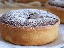 Tartelette Fondant Au Chocolat Sur Lit De Pate De Speculoos Recette Ptitchef Recette Pate Speculoos Alimentation Fondant Au Chocolat