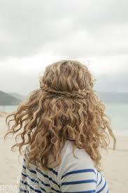 The half up and half down hair styles are perfect for medium lenght hair and long hair, if you're looking for new half up half down hair styles, check out this post. Untamed Tresses Naturally Curly Wedding Hairstyles