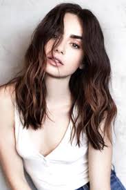 Wavy hairstyle for round faces with bangs bangs hairstyles are in demand for sure as they can add the beauty to any hairstyle very much. Top 27 Haircuts For Round Faces