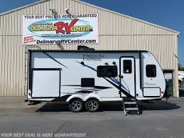 No matter which model you choose, the coachmen freedom express ultra lite travel trailer or expandable will provide you and your family all the freedom we can't wait to help get you into the rv of your dreams at your top local coachmen rv freedom express ultra lite dealer in new mexico. Order 2021 Coachmen Freedom Express 195rbs Travel Trailer For Sale In Smyrna De