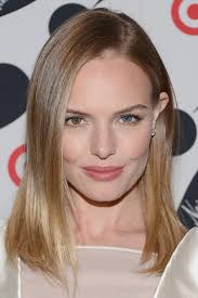 The hair is a carefree hairstyle making it both simple and versatile. Frisuren Kate Bosworth