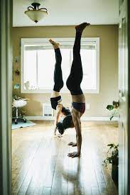 Handstand Progression: Learn To Handstand With These Top Tips