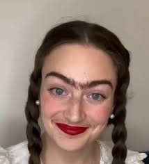 Woman stopped shaving and plucking her facial hair and shared how it  changed her life 💥 Full story & video in the comments 👇