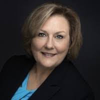 Denise Peek's Instagram, Twitter & Facebook