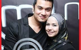 Fazley yaakob & azrene ahmad program dengan konsep realiti dan lebih santai ini merupakan sebuah. Luahan Dari Dato Fazley Yaakob Sejurus Selepas Pelantikan Pm Tun M Buat Netizen Terkejut