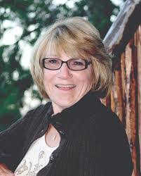 Laura Pilling's Instagram, Twitter & Facebook