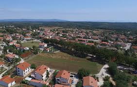 Als spezialist für villen in kroatien, bietet vip holiday booker einen persönlichen ansatz, vollen vip service und geprüfte luxusvillen an. Marcana Holiday House Istria Pool House Gortan