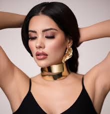 Rod Moreno's Instagram, Twitter & Facebook