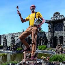 Some error detected we infomr the webmaster. Bruno Godivier Musee Robert Tatin Portail Du Tourisme Du Departement La Mayenne