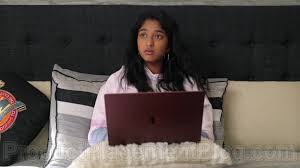 Maybe you would like to learn more about one of these? Microsoft Surface Laptop Of Maitreyi Ramakrishnan As Devi Vishwakumar In Never Have I Ever S01e10 Said I M Sorry 2020