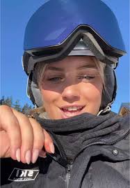 EVIE WEBSTER (@eviewebster)